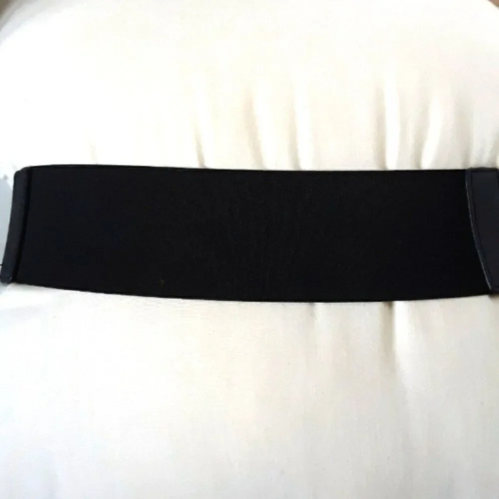 Express Women's Beaded Black Adjustable Waist Belt size XS/S